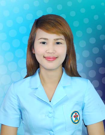 นางสาวเพชรรัตน์  มงคลพัฒนจินดา